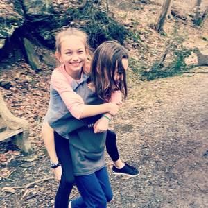 Meet your Posher, Laura